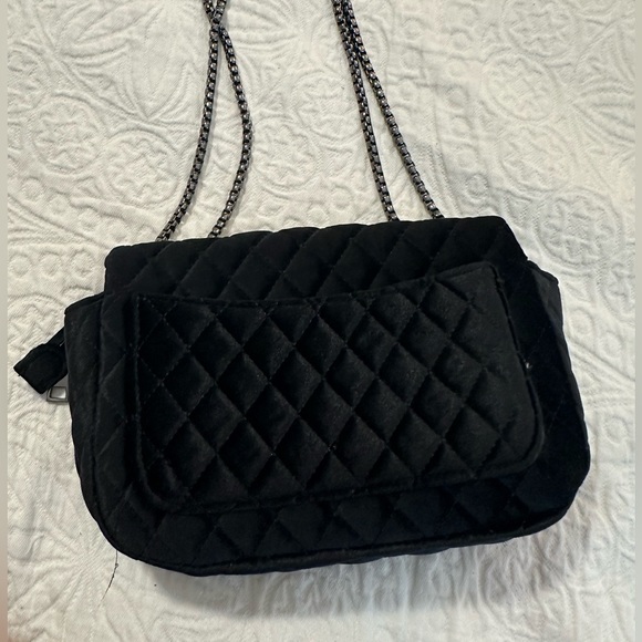 New Black crossbody / shoulder bag, never used with tags - Picture 5 of 5